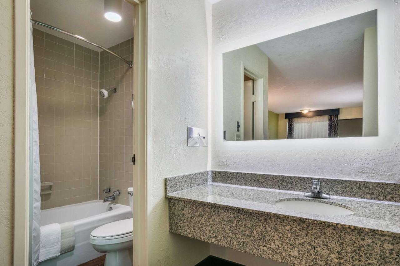 Quality Inn & Suites Mt Chalet Clayton Dış mekan fotoğraf