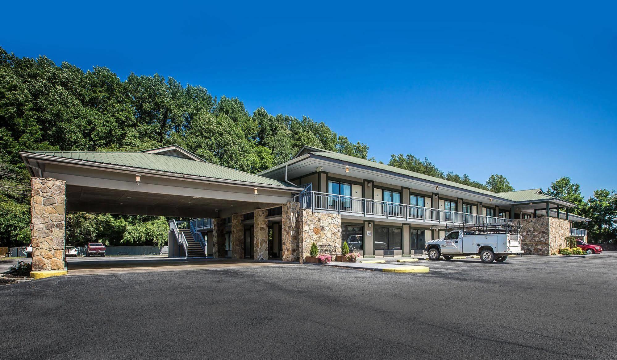 Quality Inn & Suites Mt Chalet Clayton Dış mekan fotoğraf